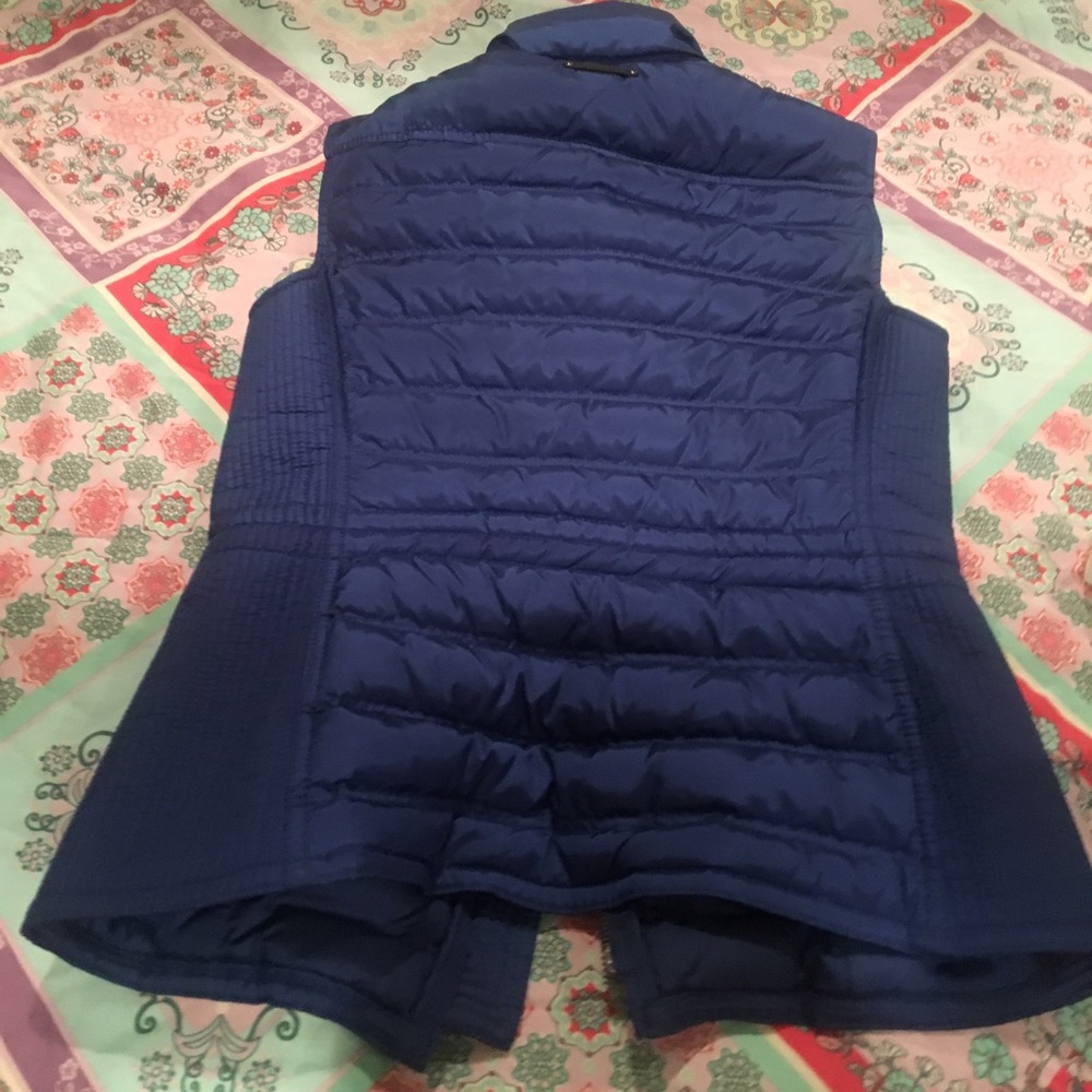 Burberry blue vest - Picture 2 of 5